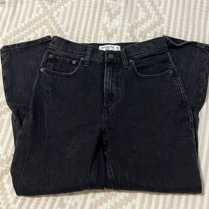 A&F Mom High Rise Jeans